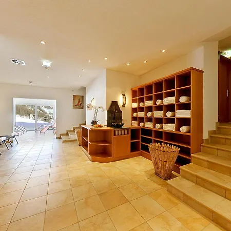 Bruno - In - Out ホテル 3*