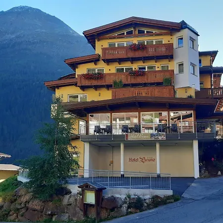 Bruno Hotel
