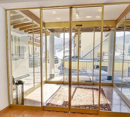 Отель Bruno - In - Out