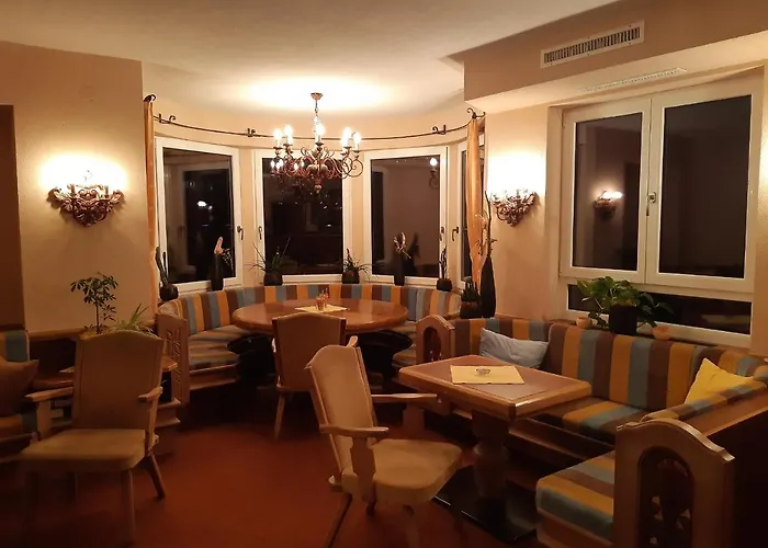 Bruno - In - Out 3* Sölden